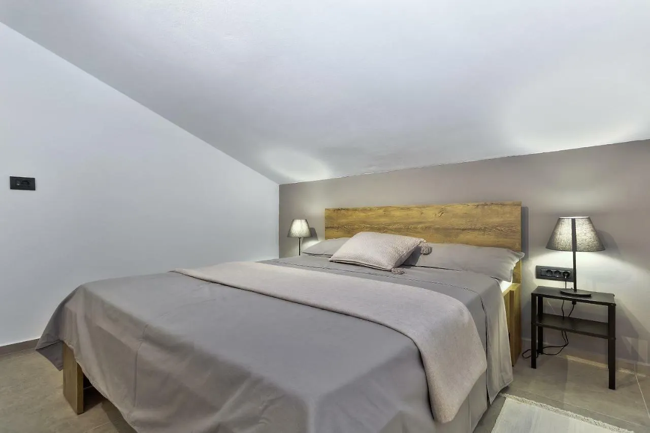 Apartments Vera Umag